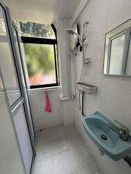 Sims Avenue (D14), Apartment #561613611